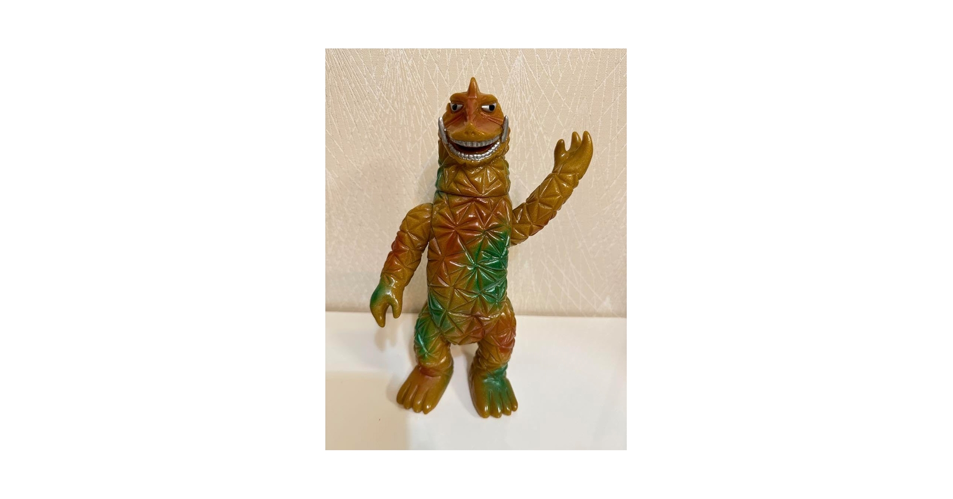 Amazon.co.jp: 復刻堂 昭和の大怪獣 宇宙怪獣2号ダイヤモンド